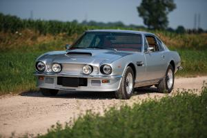 Aston Martin V8 Vantage 1977 года